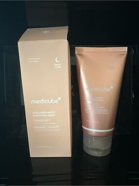 Medicube Collagen Night Wrapping Mask - Rose Gold Packaging